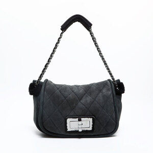 CHANEL Black Shoulder Bag